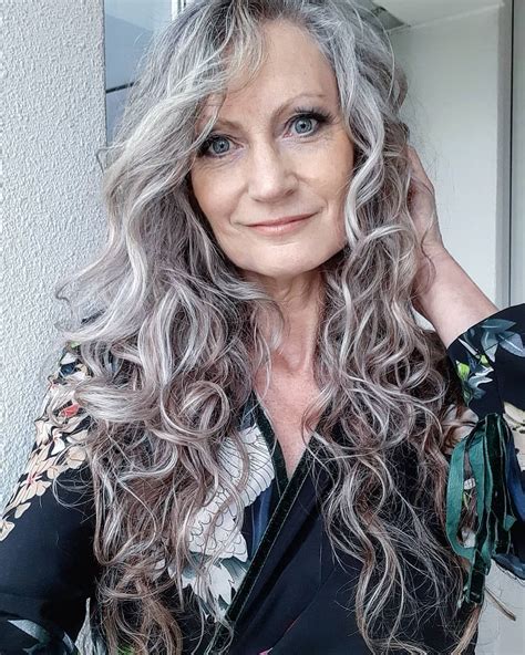 gray hair styles over 60|long gray hair over 50.